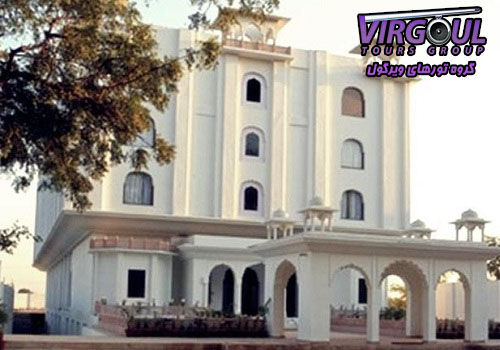 ساختمان هتل اتکارش ویلاز آگرا