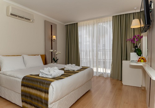 تور آلانیا هتل فان اند سان اسمارت